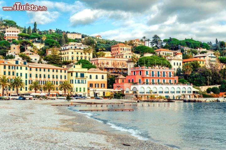 Casarinolaurino Valle Del Golfo Healthy Air Above The Sea Uscio Екстериор снимка