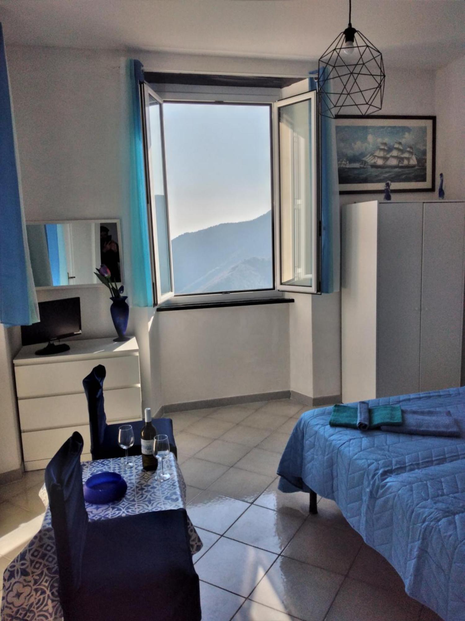 Casarinolaurino Valle Del Golfo Healthy Air Above The Sea Uscio Екстериор снимка